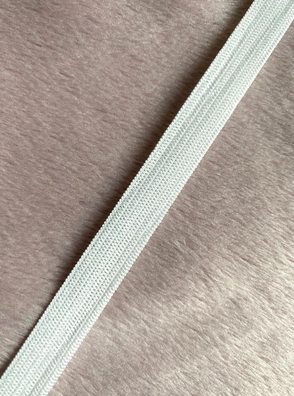Hvit Strikk 15 mm