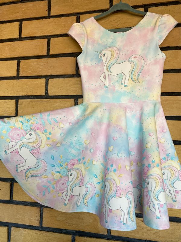 Jersey panel Unicorn med sirkelskjørt 80x165 cm